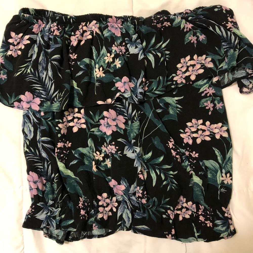 Off the Shoulder Top • Floral